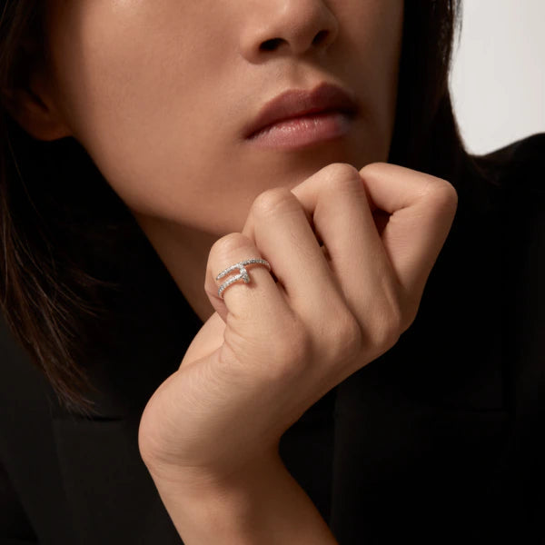 {
"⭐Miroze": "ジャステ・リング 1.8mm シルバー ダイヤモンド"
}