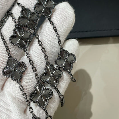 [⭐Miroze]CLOVER 5 MOTIF BLACK BRACELET