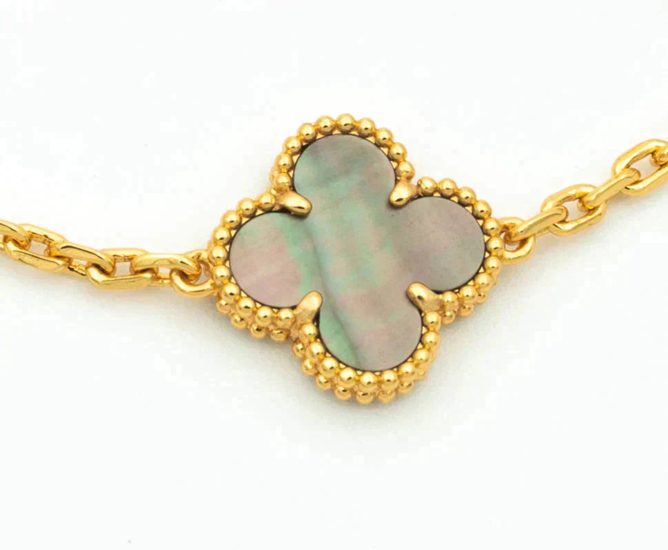 [⭐Miroze ]New CLOVER 5 MOTIF GRAY MOP BRACELET COLLECTION