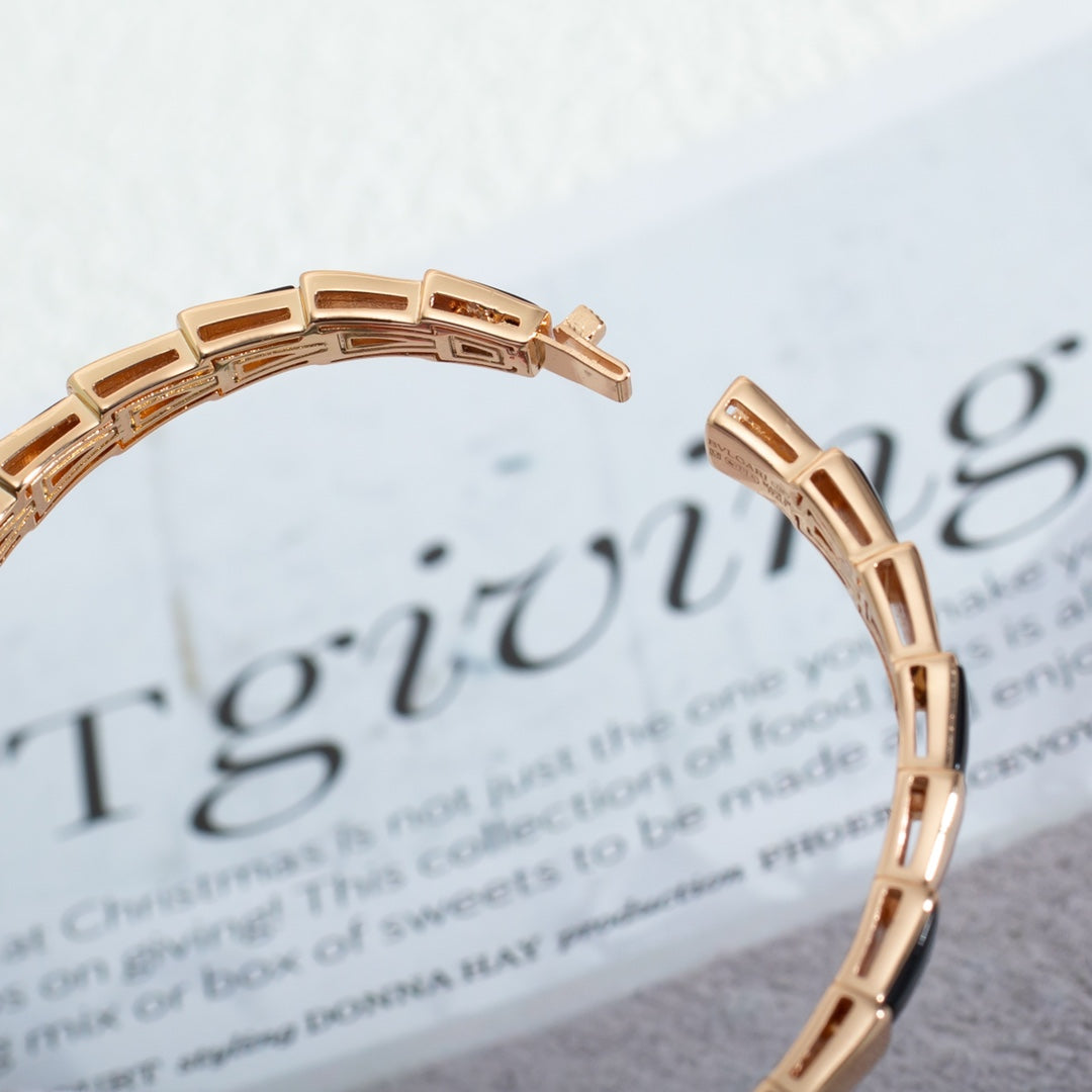 [⭐Veya]SERPENTI BRACELET PINK GOLD ONYX