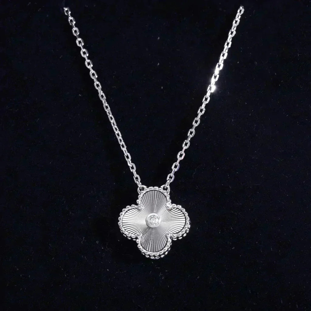 ⭐Miroze CLOVER  15MM DIAMOND LASER NECKLACE SILVER