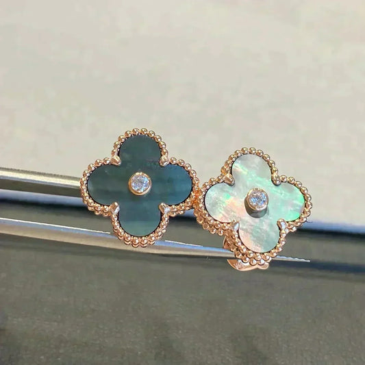 [⭐Miroze]CLOVER MEDIUM 1 MOTIFS GRAY MOP  DIAMOND EARRINGS