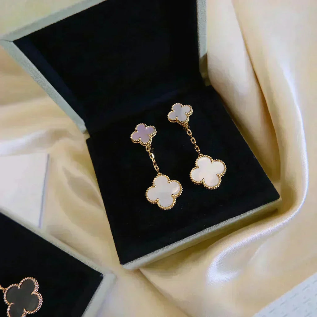 ⭐Miroze CLOVER 2 MOTIF WHITE MOP EARRINGS