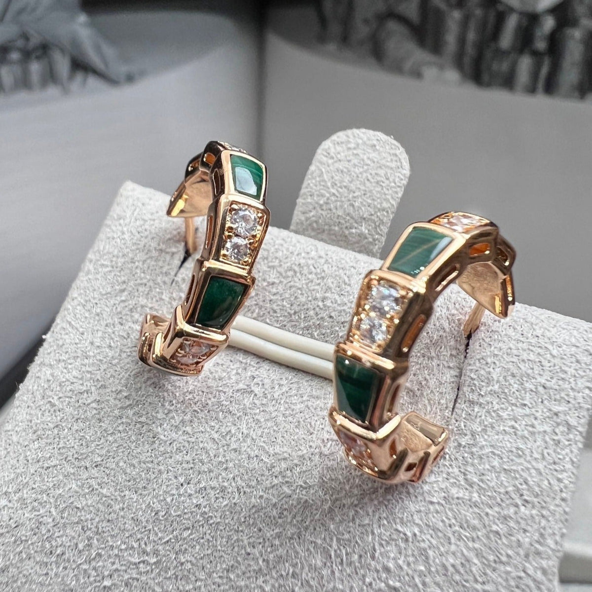 [⭐Veya]SERPENTI MALACHITE PINK GOLD EARRINGS