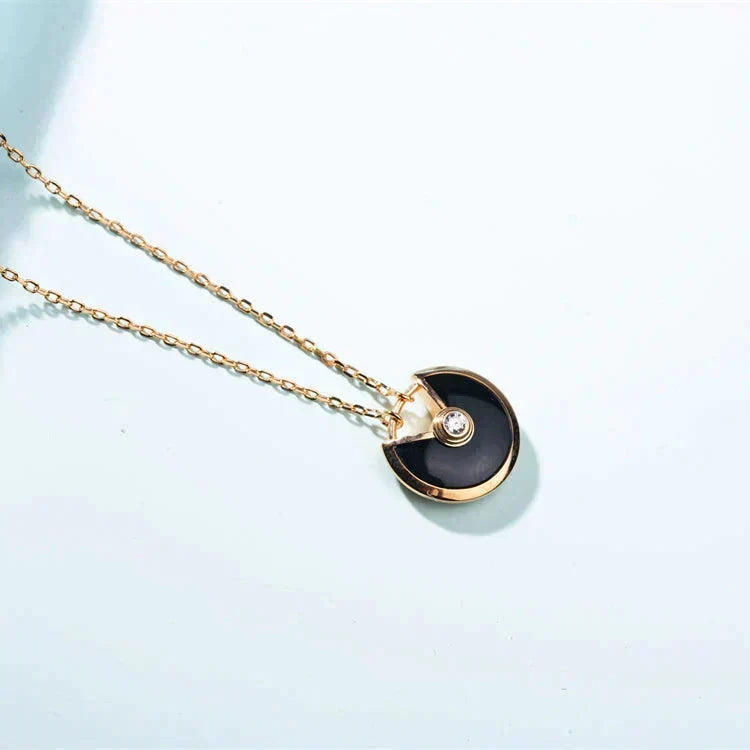 [⭐Miroze]AMULETTE GOLD CARNELIAN ONYX NECKLACE