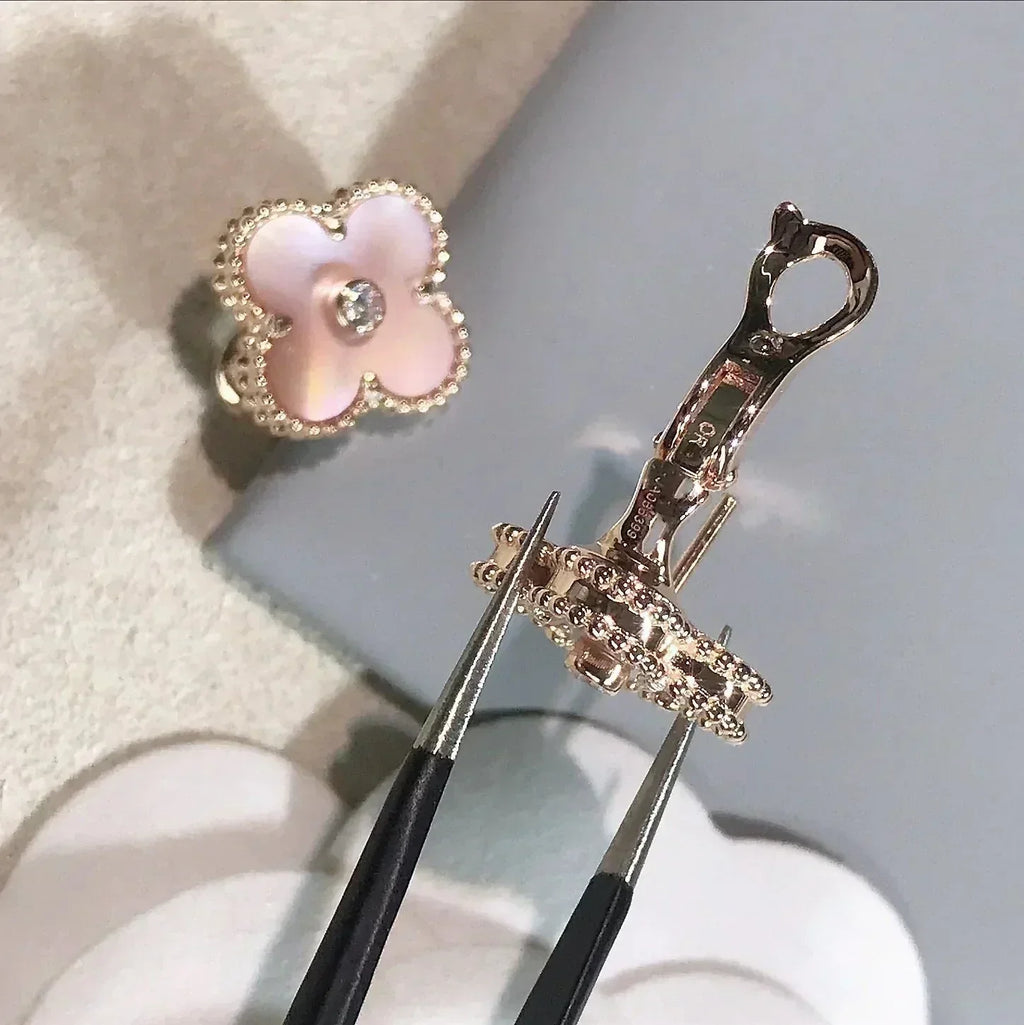 ⭐Miroze CLOVER MEDIUM 1 MOTIFS  PINK MOP DIAMOND EARRINGS