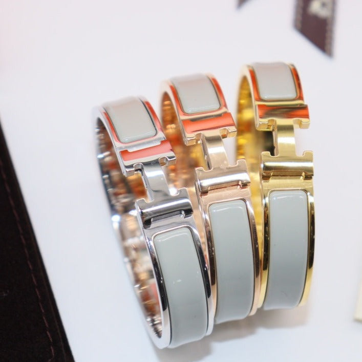 ⭐Miroze H LIGHT BLUE BRACELET