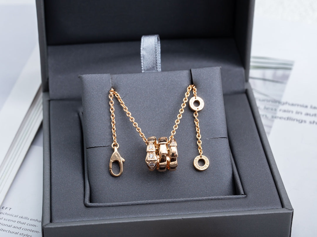[⭐Veya]SERPENTI PINK GOLD NECKLACE DIAMOND