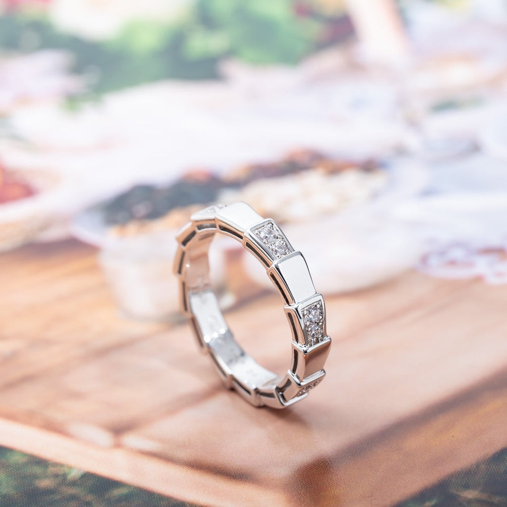 [⭐Veya]SERPENTI RING SILVER  3MM