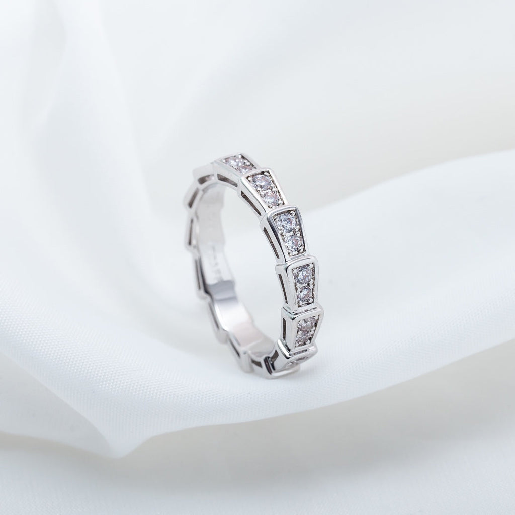 [⭐Veya]SERPENTI RING SILVER DIAMOND PAVED 3MM