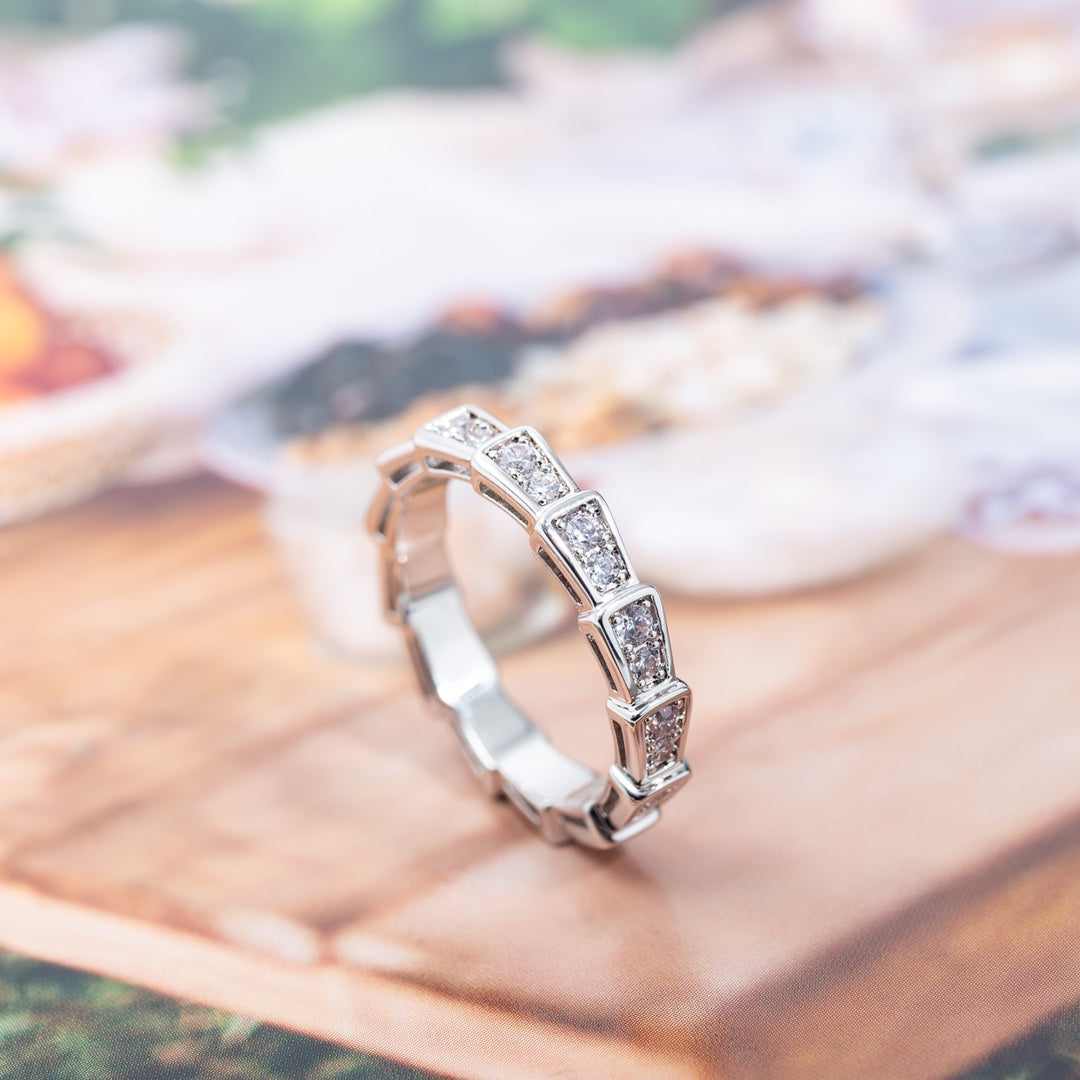 [⭐Miroze]SERPENTI RING SILVER DIAMOND PAVED 3MM