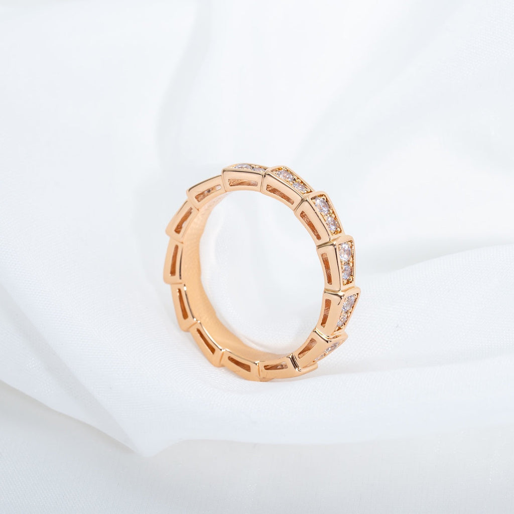 [⭐Veya]SERPENTI RING PINK GOLD DIAMOND PAVED 3MM