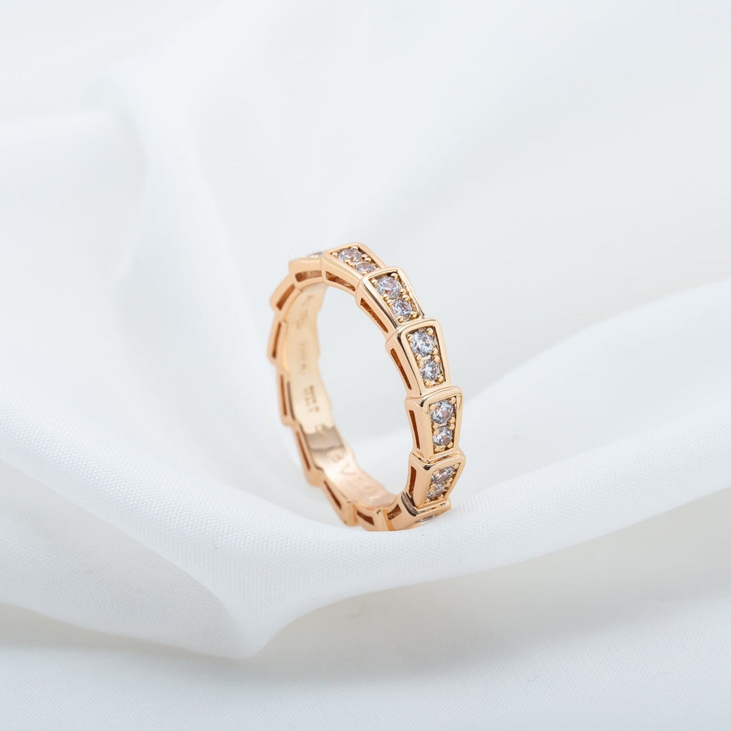 [⭐Veya]SERPENTI RING PINK GOLD DIAMOND PAVED 3MM