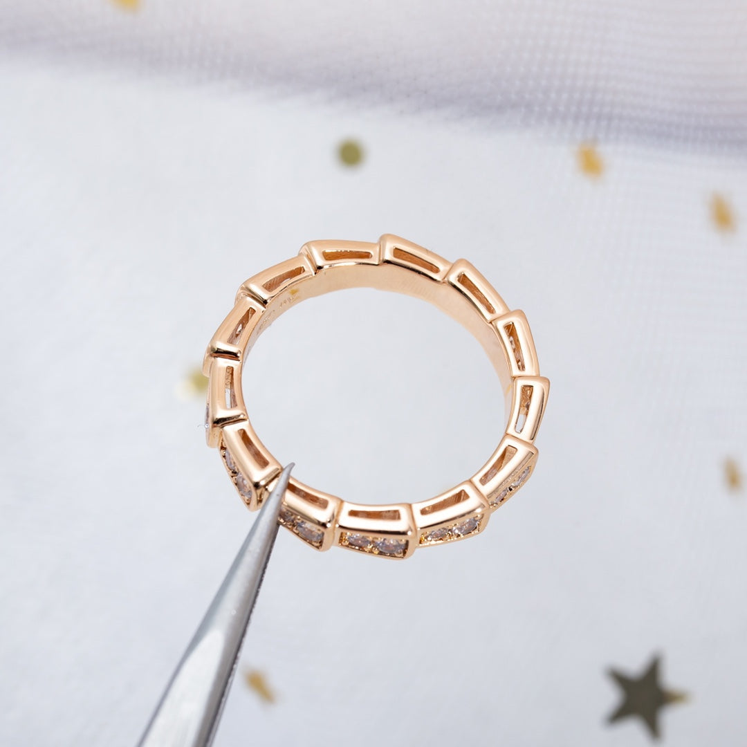 [⭐Veya]SERPENTI RING PINK GOLD DIAMOND PAVED 3MM