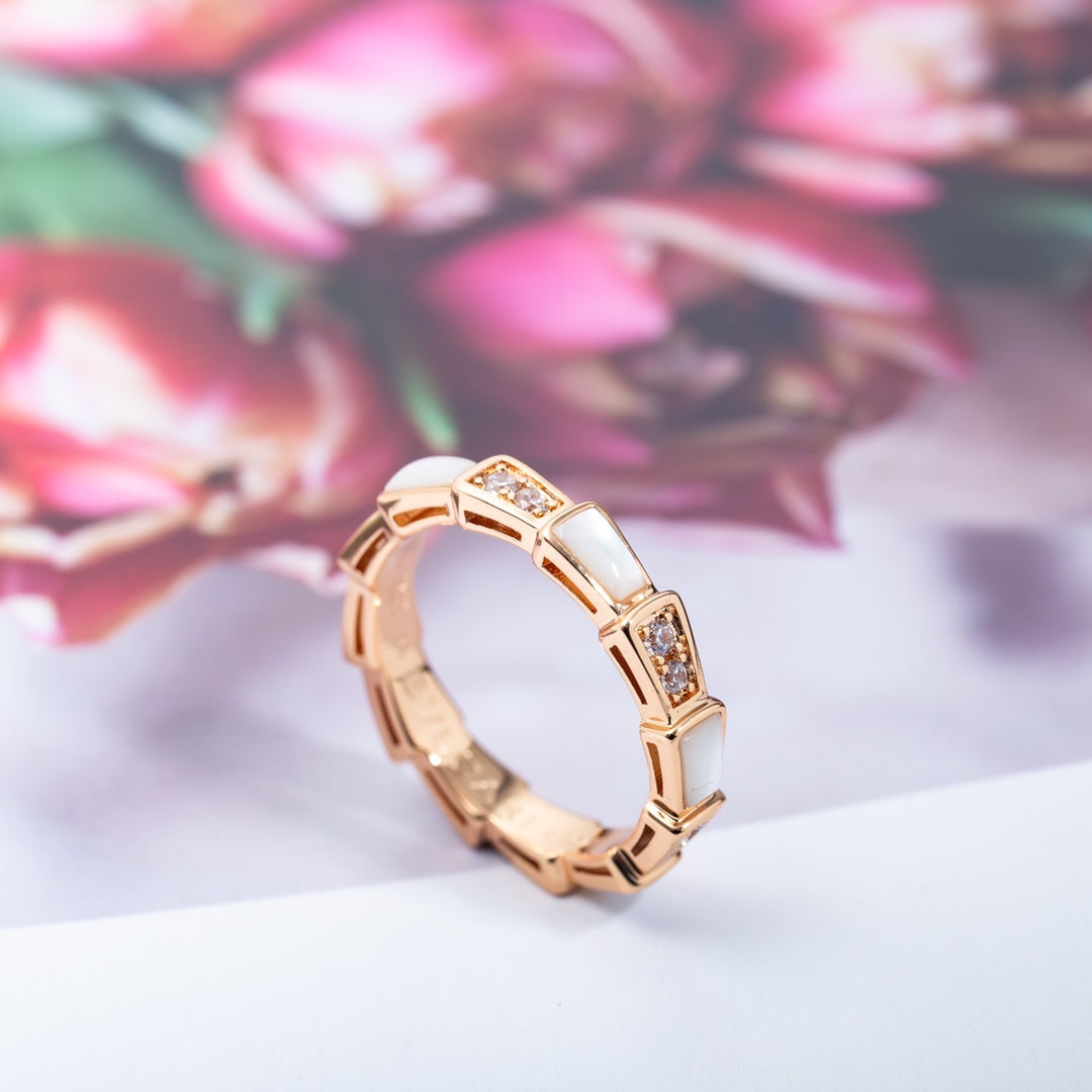 [⭐Veya]SERPENTI RING PINK GOLD DIAMOND MOP 3MM