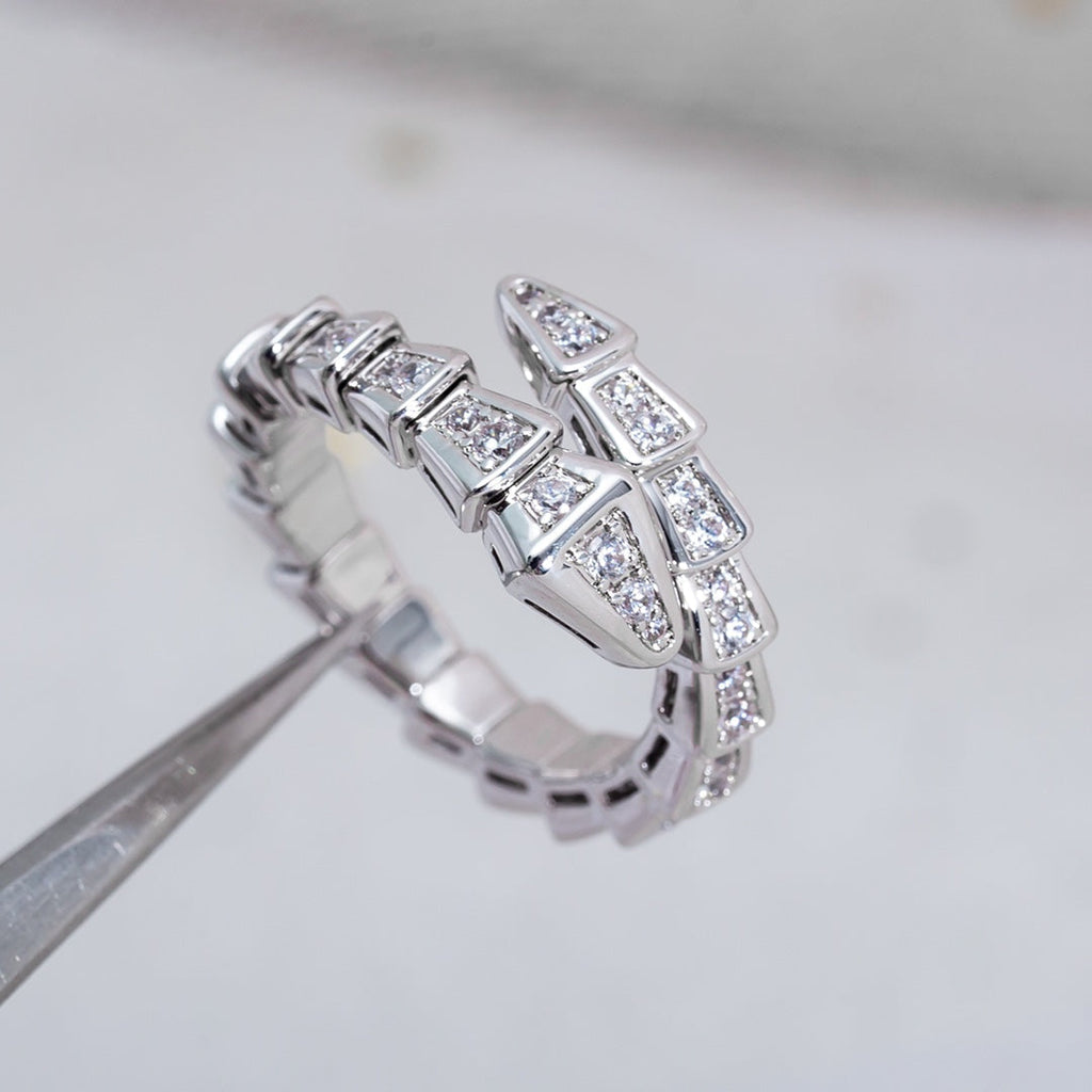 [⭐Veya]SERPENTI RING SILVER DIAMOND PAVED 4MM