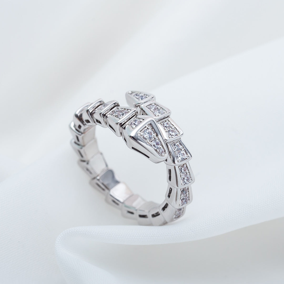 [⭐Veya]SERPENTI RING SILVER DIAMOND PAVED 4MM