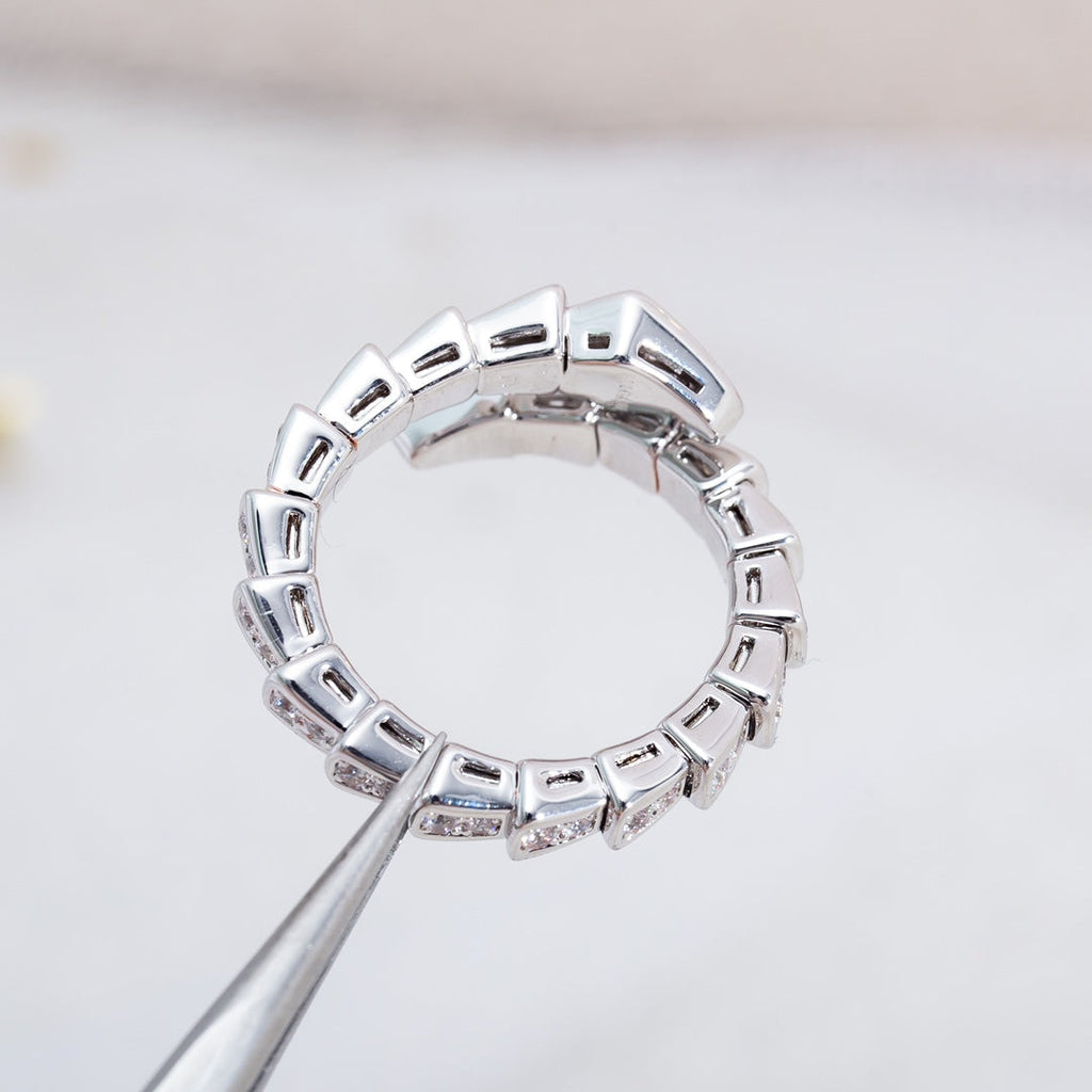 [⭐Veya]SERPENTI RING SILVER DIAMOND PAVED 4MM