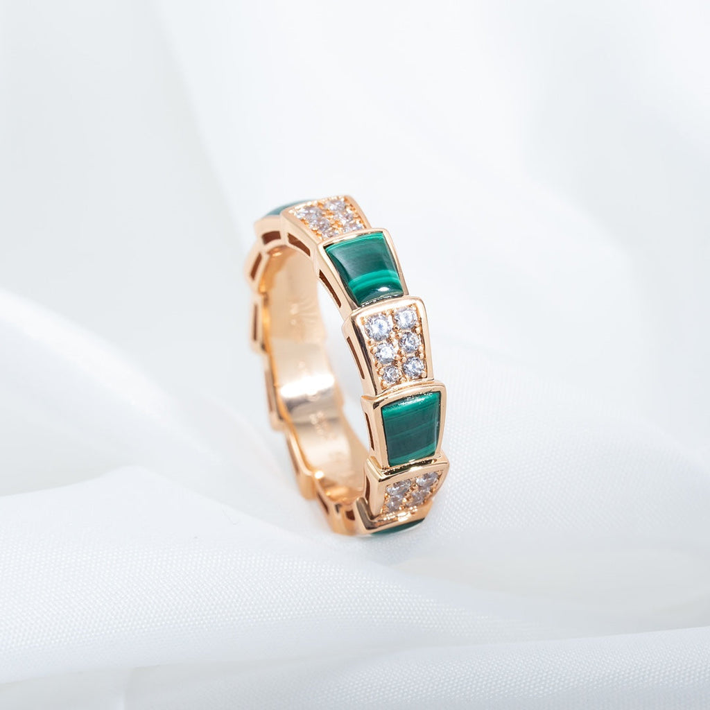 [⭐Veya]SERPENTI RING PINK GOLD MALACHITE DIAMOND PAVED 4MM