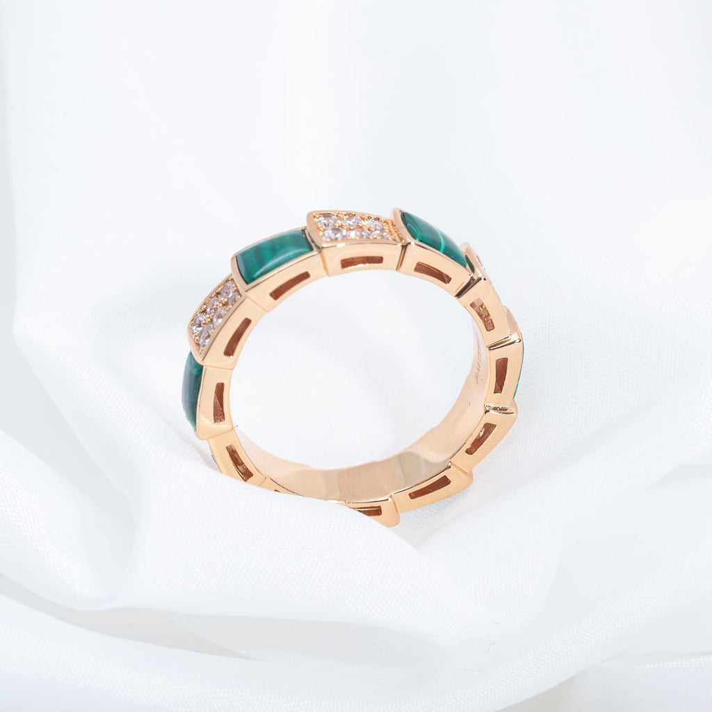 [⭐Veya]SERPENTI RING PINK GOLD MALACHITE DIAMOND PAVED 4MM