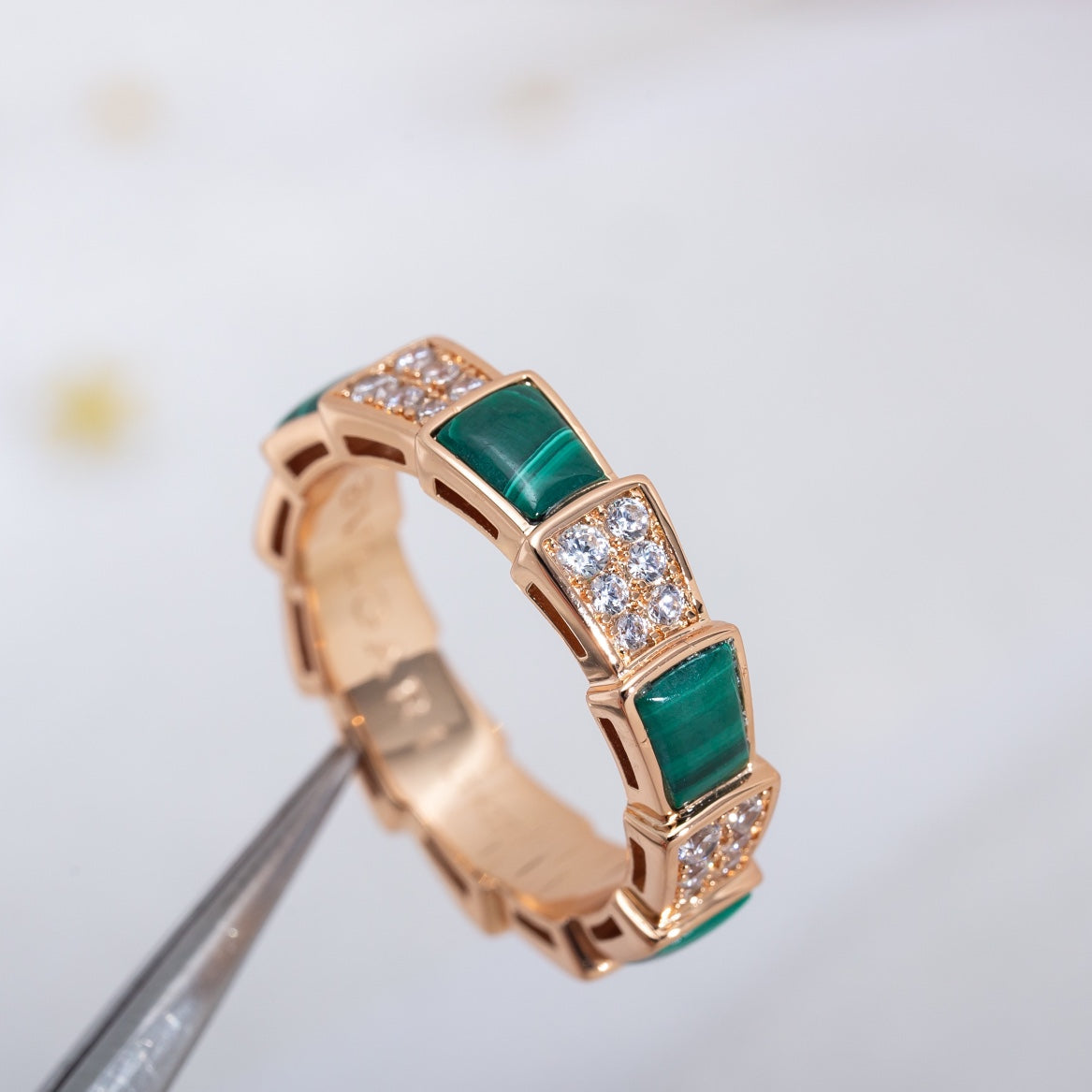 [⭐Miroze]SERPENTI RING PINK GOLD MALACHITE DIAMOND PAVED 4MM