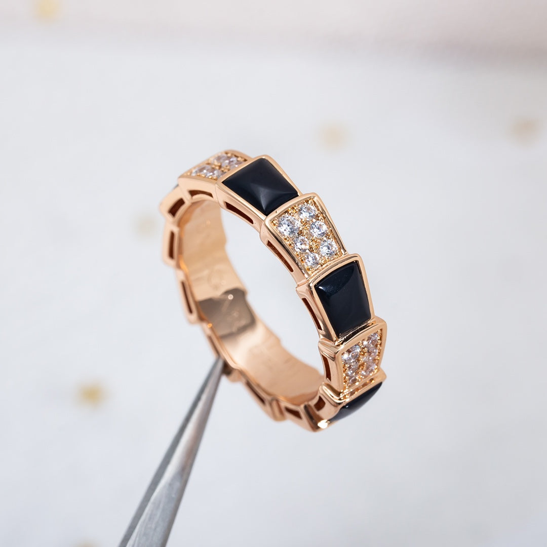 [⭐Veya]SERPENTI RING PINK GOLD BLACK MOP DIAMOND PAVED 4MM