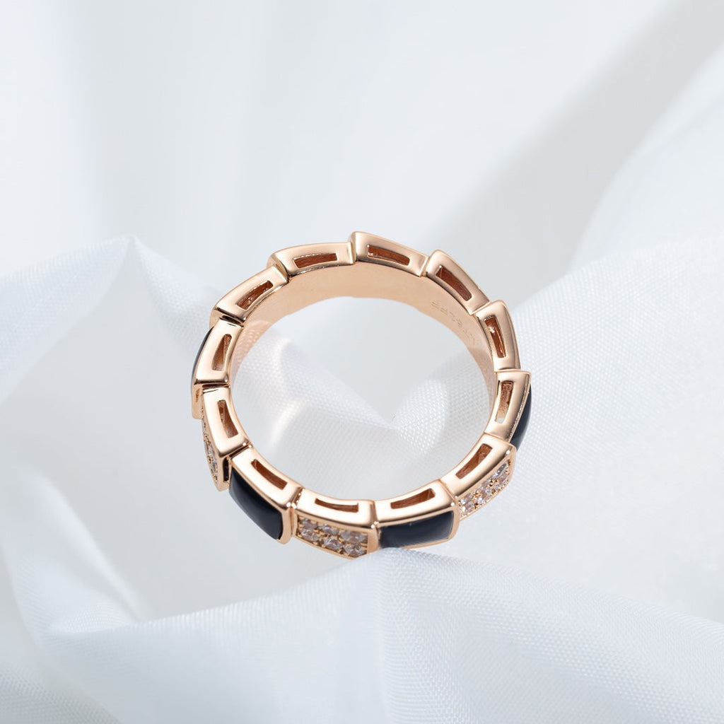 [⭐Veya]SERPENTI RING PINK GOLD BLACK MOP DIAMOND PAVED 4MM