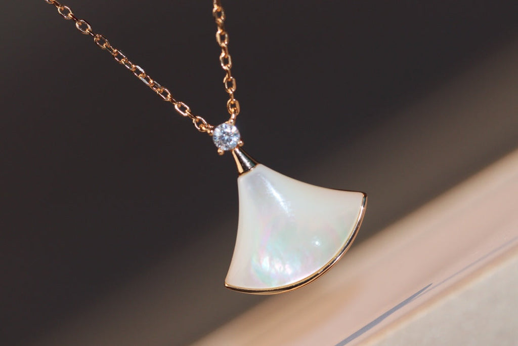 [⭐Veya]DREAM NECKLACE WHITE MOP PINK GOLD 1 DIAMOND