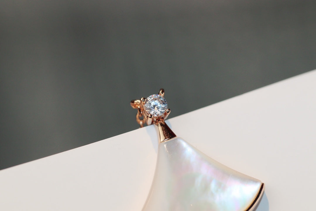 [⭐Miroze]DREAM NECKLACE WHITE MOP PINK GOLD 1 DIAMOND