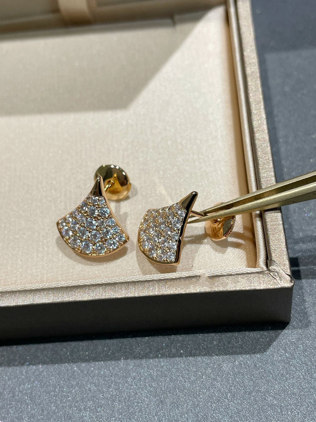 [⭐Veya]DREAM STUD EARRINGS DIAMOND