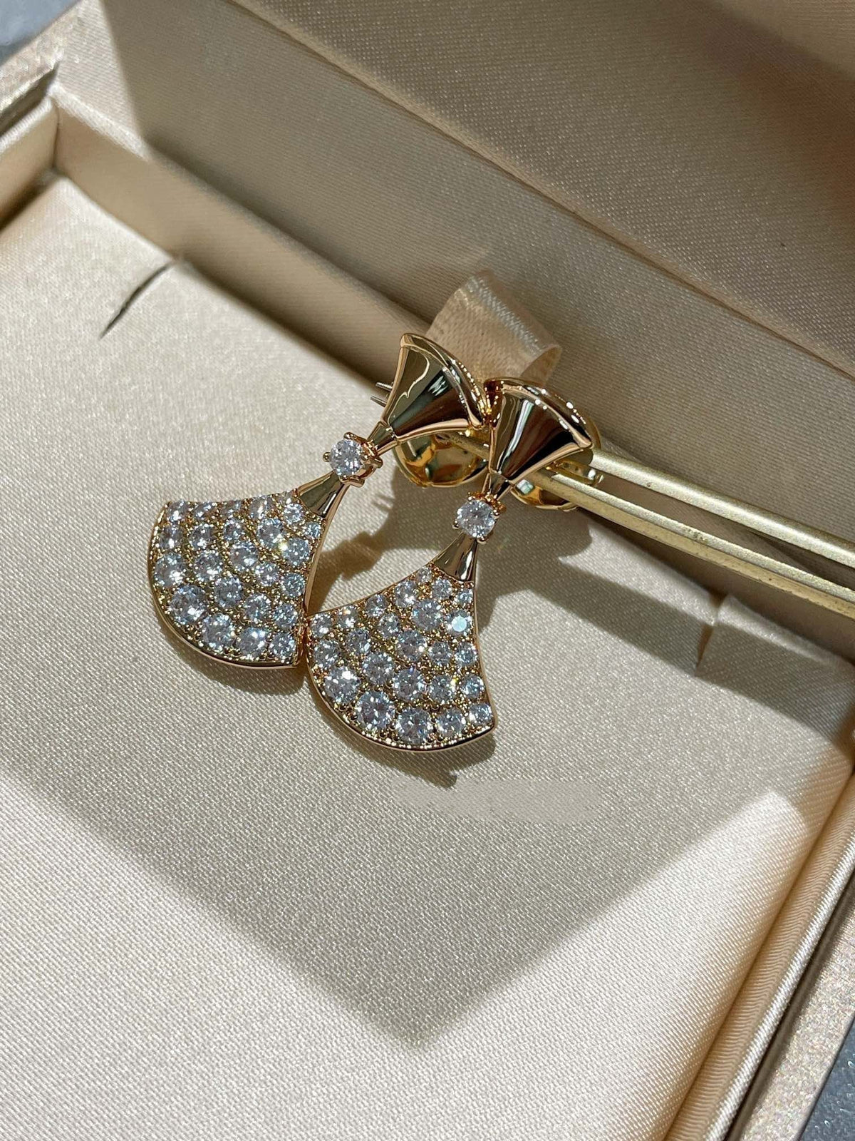 [⭐Veya]DREAM EARRINGS DIAMOND