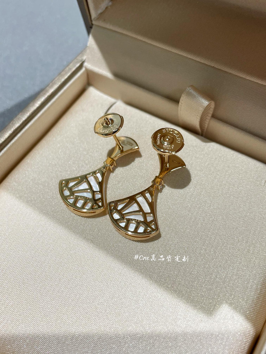 [⭐Veya]DREAM MOP 1 DIAMOND EARRINGS