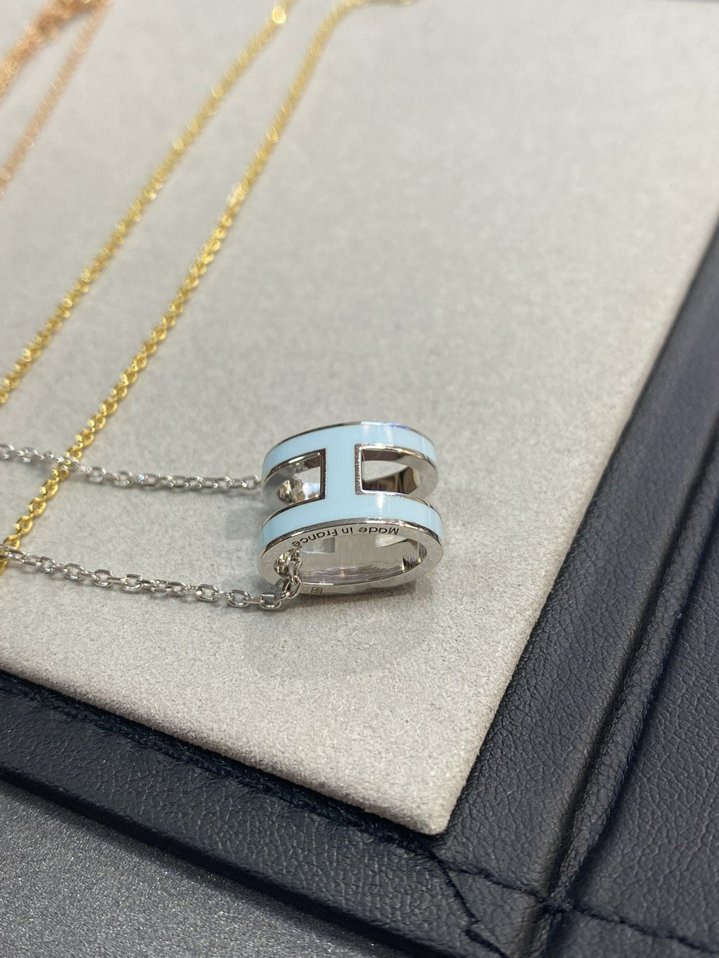 ⭐Miroze POP H LIGHT BLUE NECKLACE