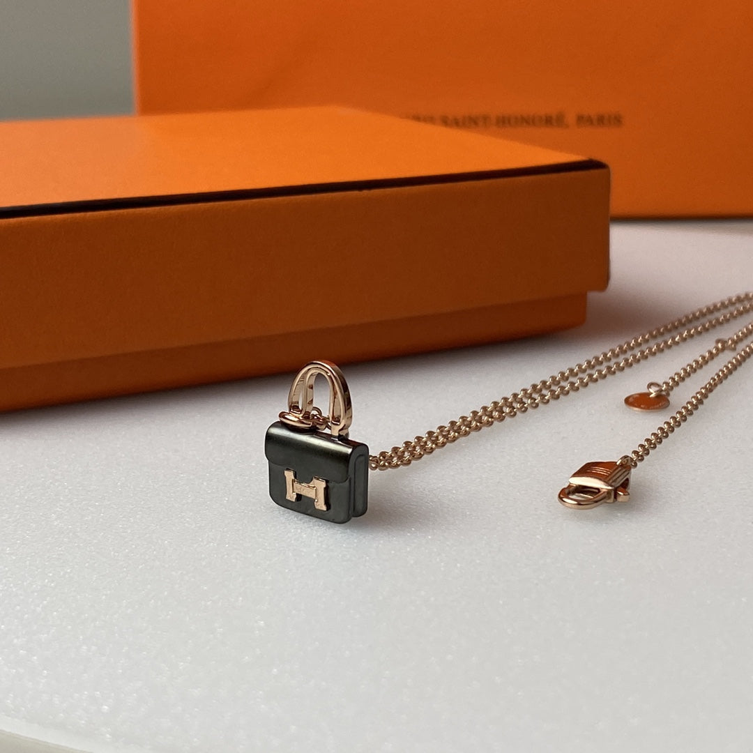 ⭐Miroze CONSTANCE BLACK PEDANT PINK GOLD NECKLACE