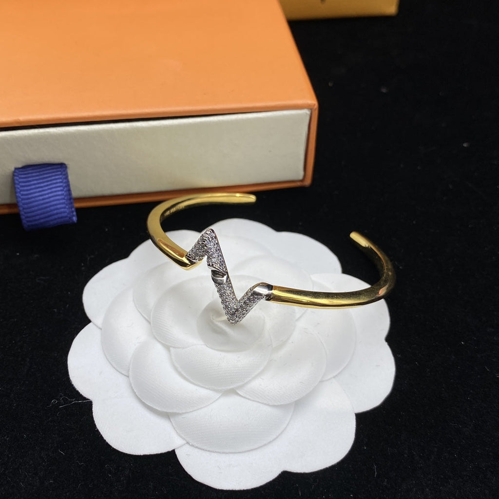 ⭐Miroze VOLTE UPSITE DOWN DIAMOND GOLD OPEN BRACELET