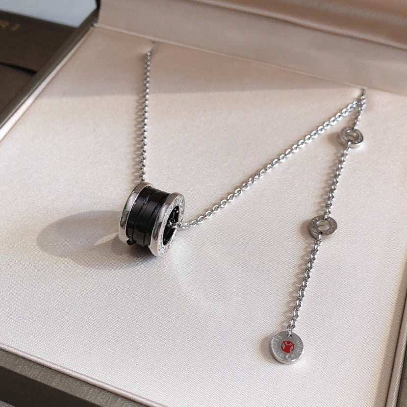 [⭐Veya]ZERO 1 BLACK CERAMIC SILVER NECKLACE