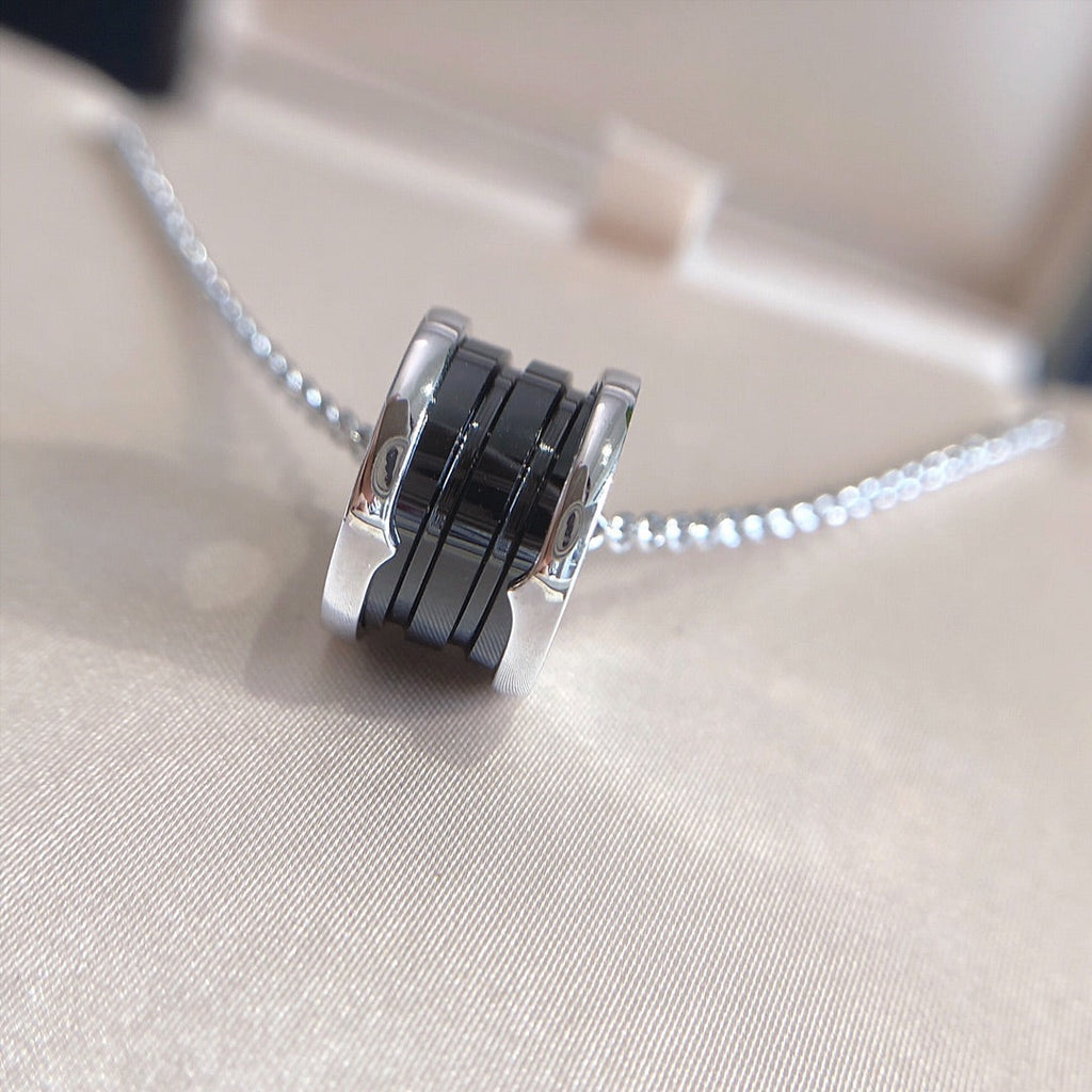 [⭐Veya]ZERO 1 BLACK CERAMIC SILVER NECKLACE