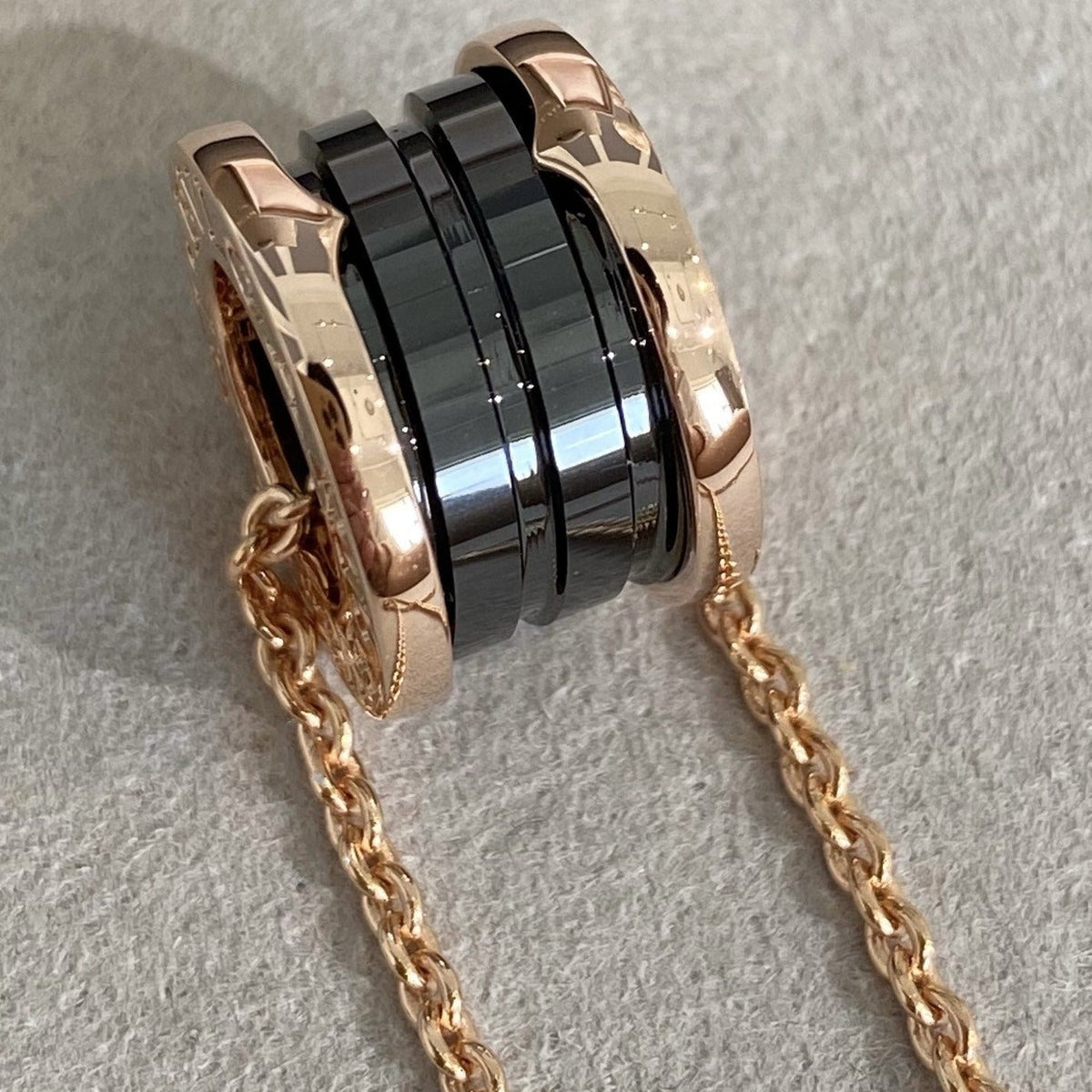 [⭐Miroze]ZERO 1 BLACK CERAMIC PINK GOLD NECKLACE