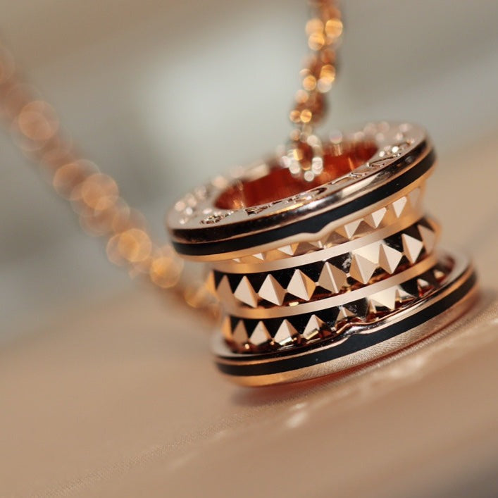 [⭐Veya]ZERO 1 ROCK PEDANT PINK GOLD BLACK NECKLACE