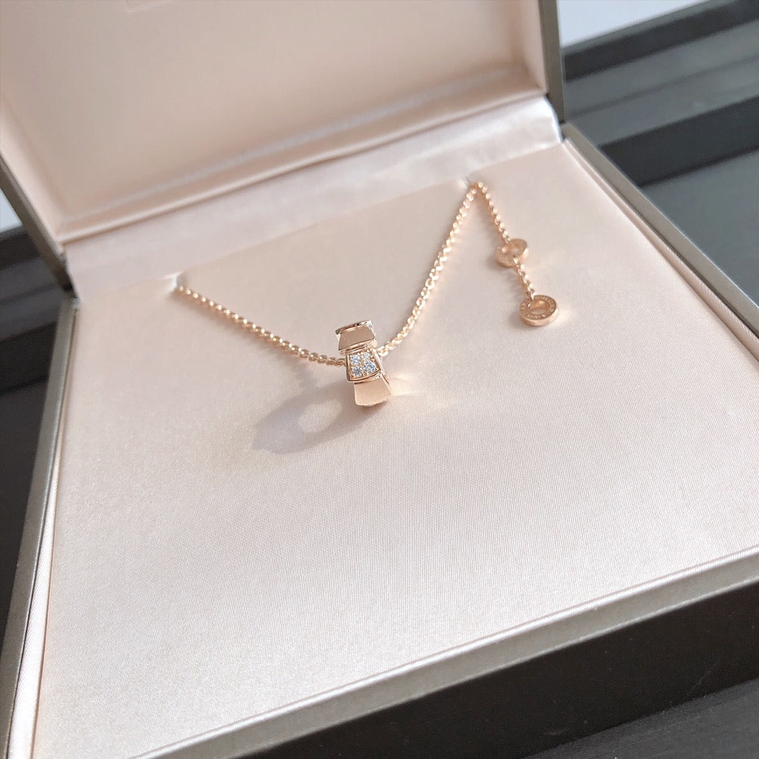 [⭐Miroze]SERPENTI PEDANT DIAMOND PINK GOLD NECKLACE