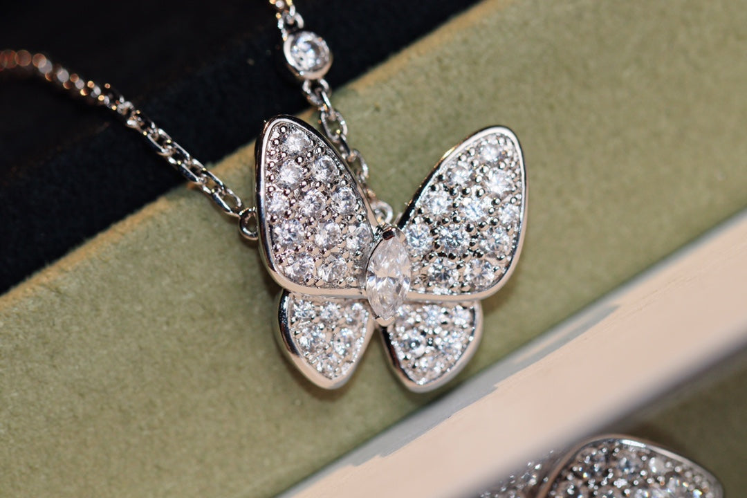 ⭐Miroze BUTTERFLY DIAMOND NECKLACE