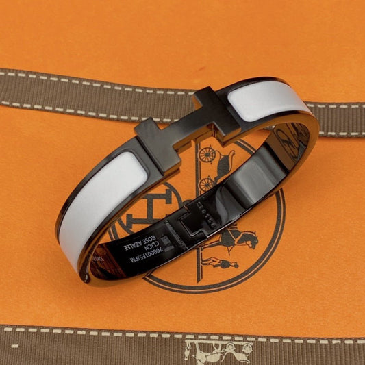 [⭐Miroze]H BRACELET 12MM BLACK WHITE CERAMIC