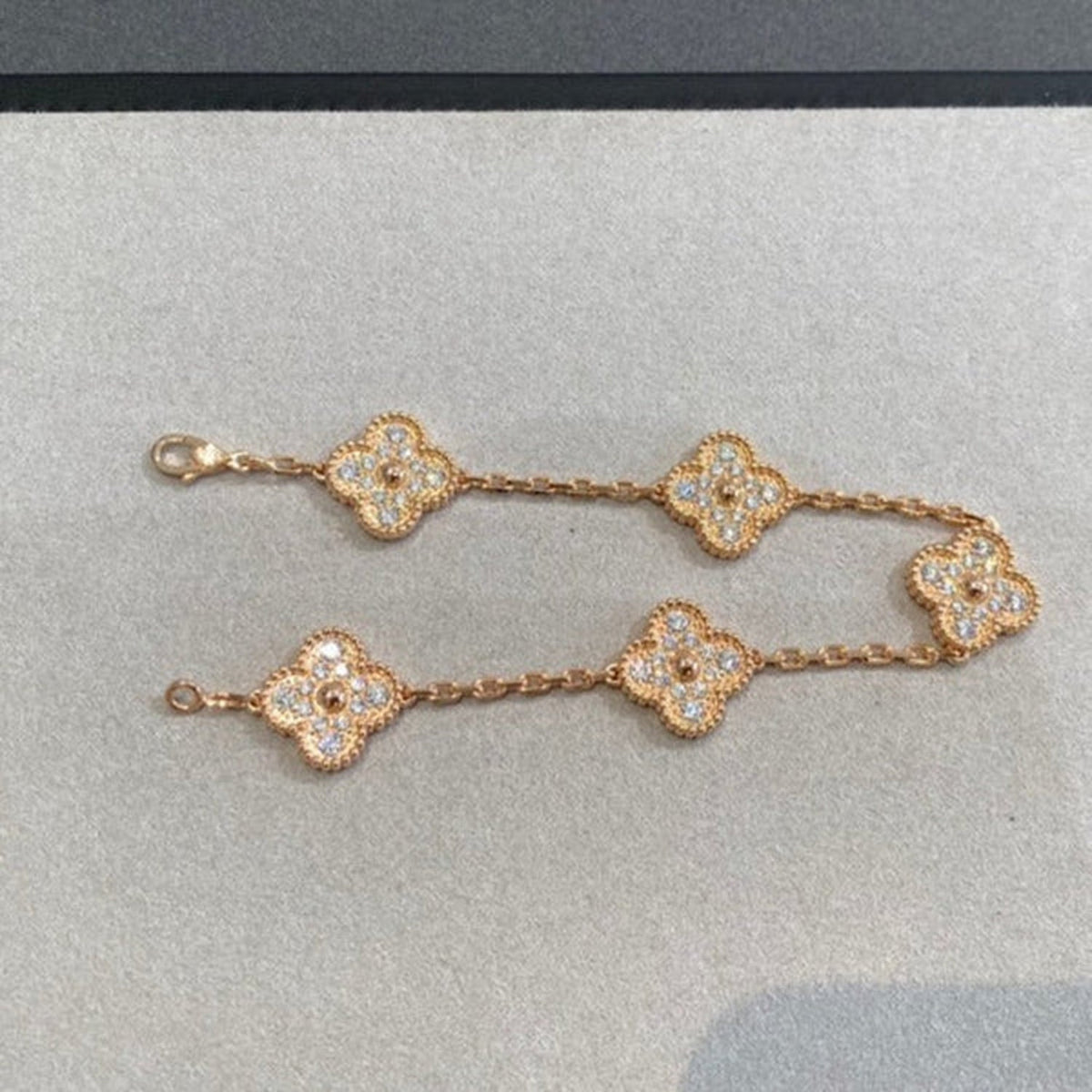 [⭐Miroze ] New  CLOVER 5 MOTIF FULL DIAMOND BRACELET COLLECTION