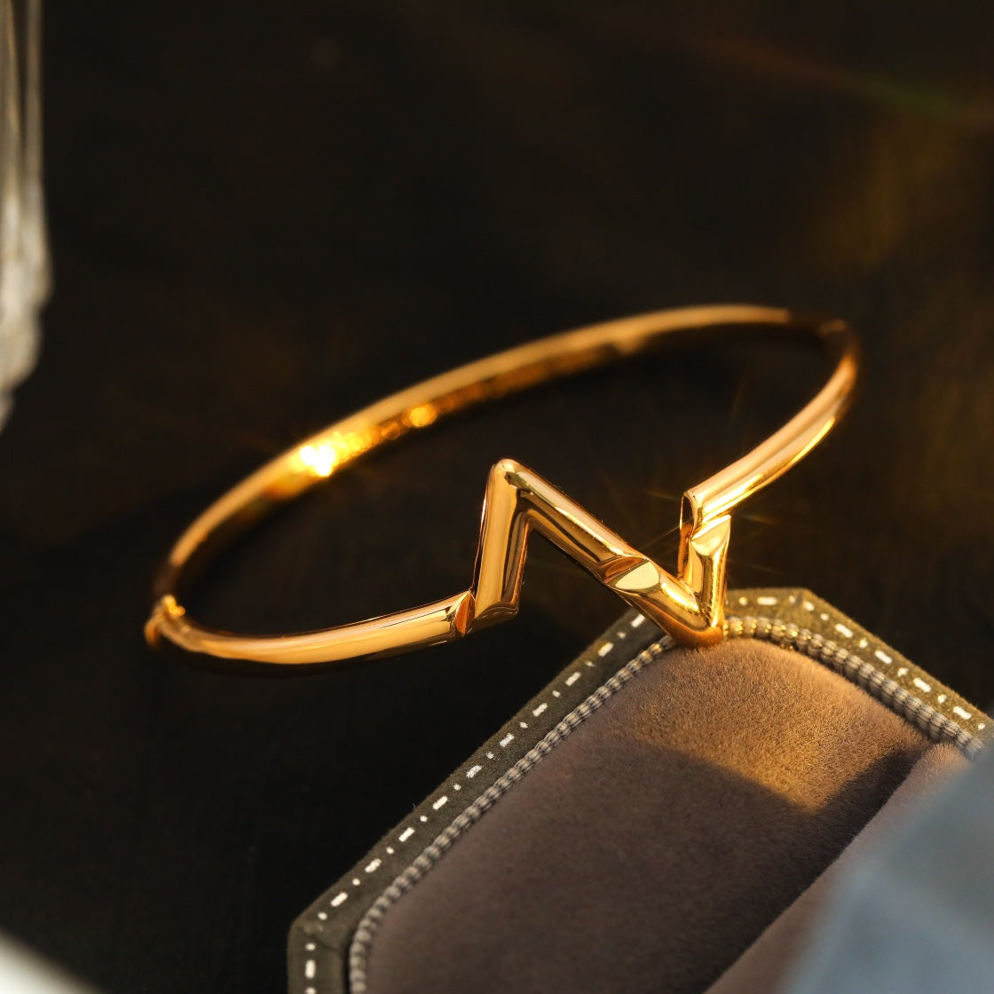 [⭐Miroze]VOLTE UPSITE DOWN BRACELET