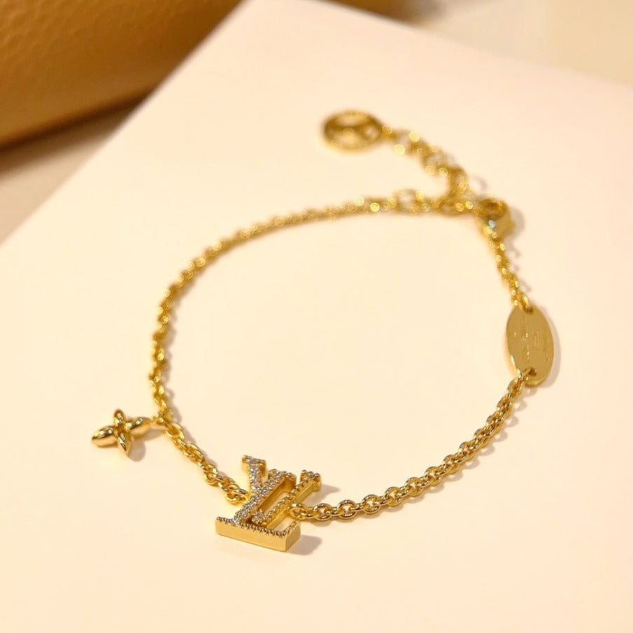 ⭐Miroze LOGO STAR MOTIF GOLD BRACELET