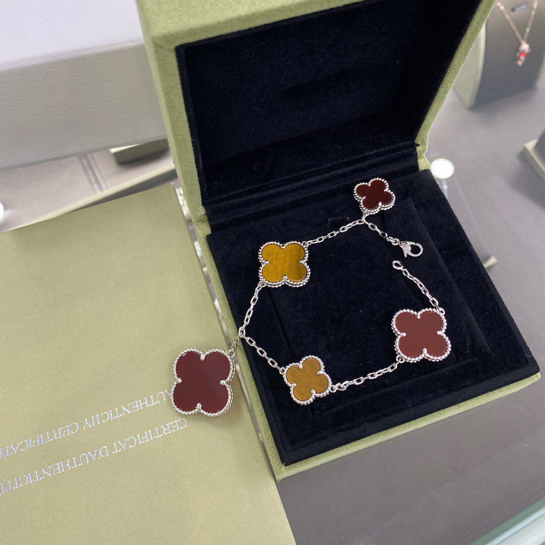 [⭐Miroze]CLOVER 5 MOTIFS SIVLER CARNELIAN TIGER EYE BRACELET