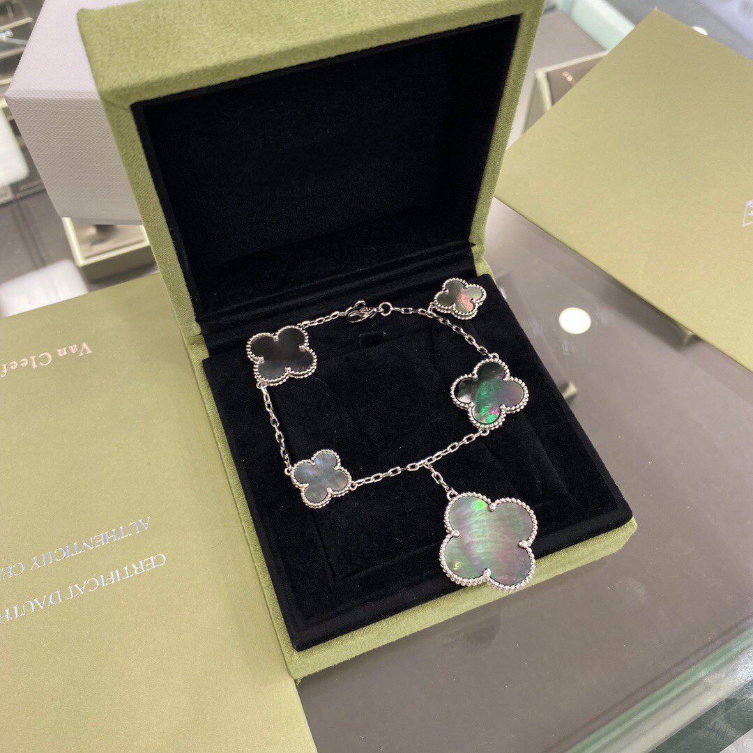 [⭐Miroze]CLOVER 5 MOTIFS SIVLER DARK MOP BRACELET