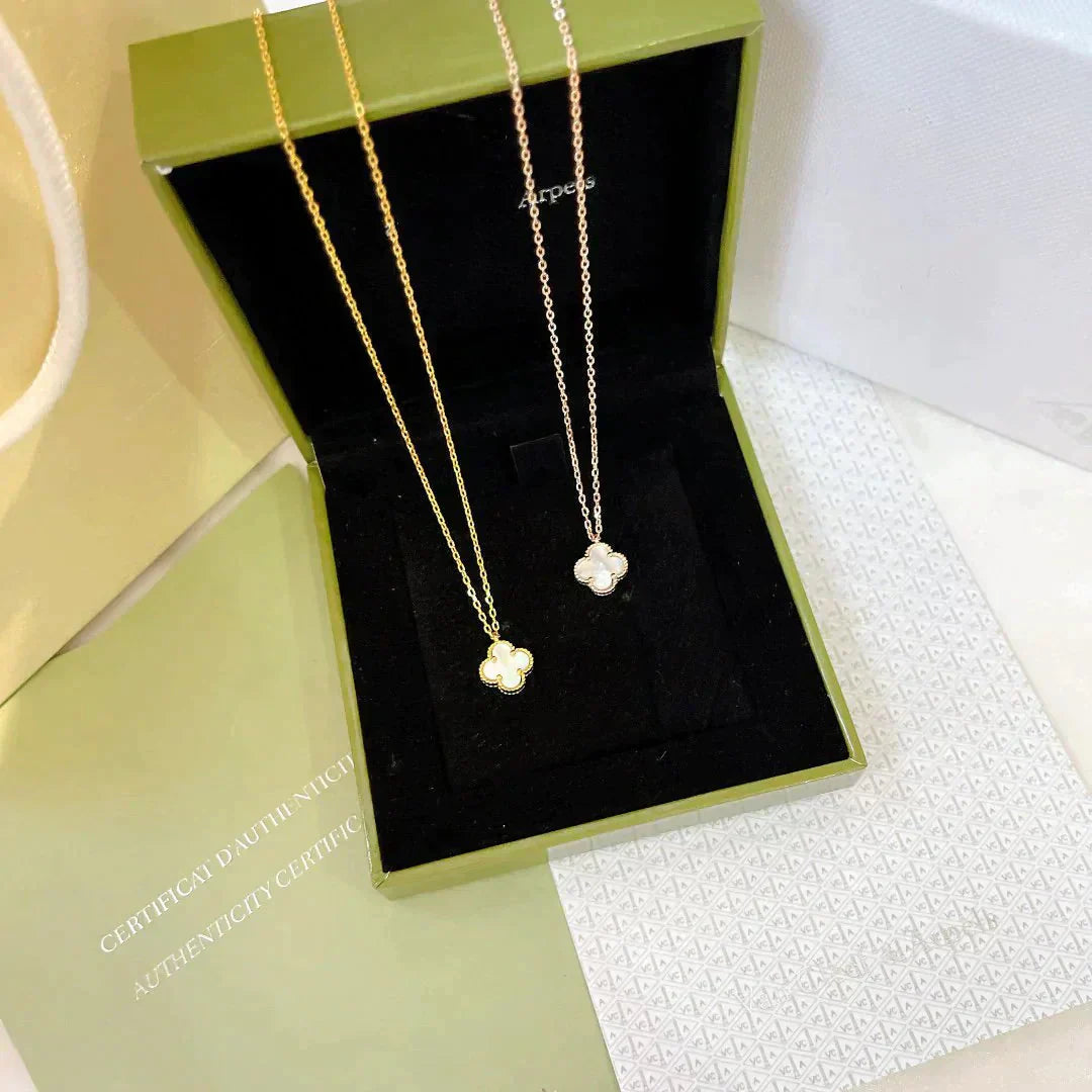 [⭐Miroze]CLOVER MINI 9.5MM WHITE MOTHER-OF-PEARL NECKLACE