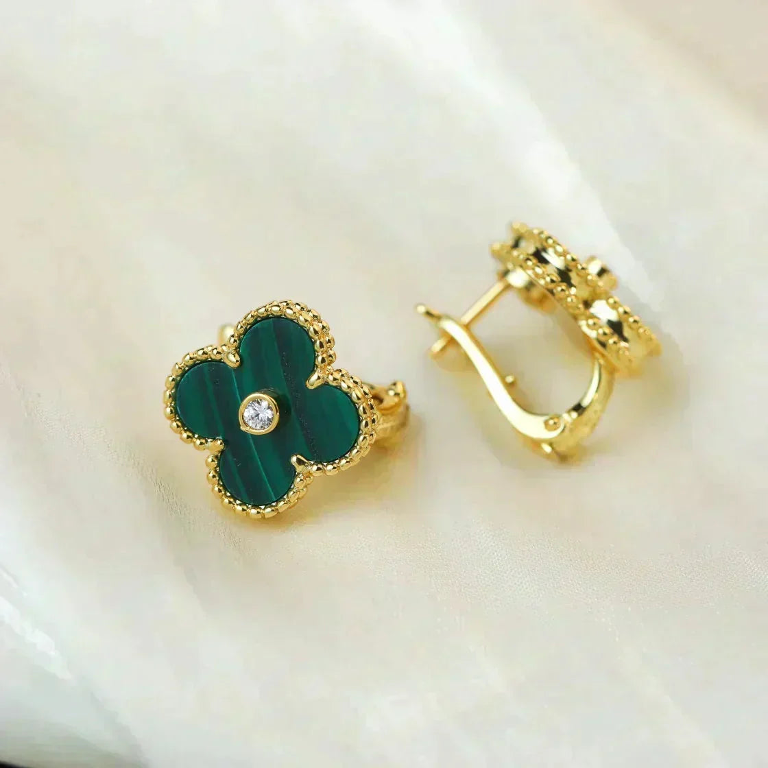 [⭐Miroze] CLOVER MEDIUM 1 MOTIFS MALACHITE DIAMOND EARRINGS