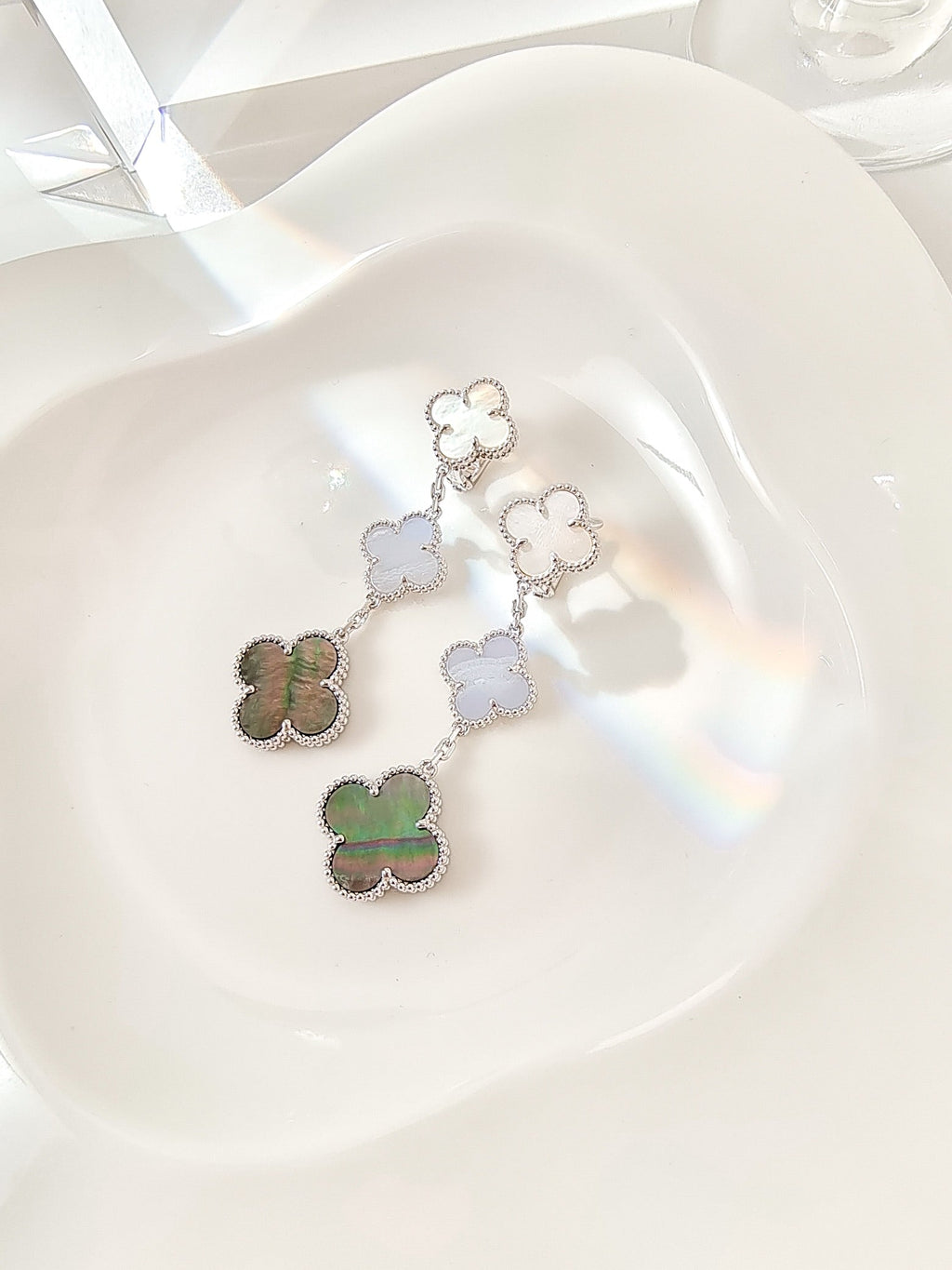 ⭐Miroze CLOVER 3 MOTIFS CHALCEDONY DARK MOP SILVER EARRINGS